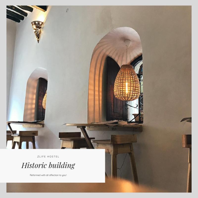 Zlife Stone Town Hostel Zanzibar ภายนอก รูปภาพ