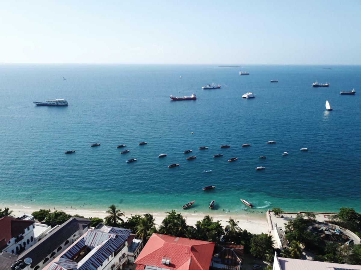 Zlife Stone Town Hostel Zanzibar ภายนอก รูปภาพ