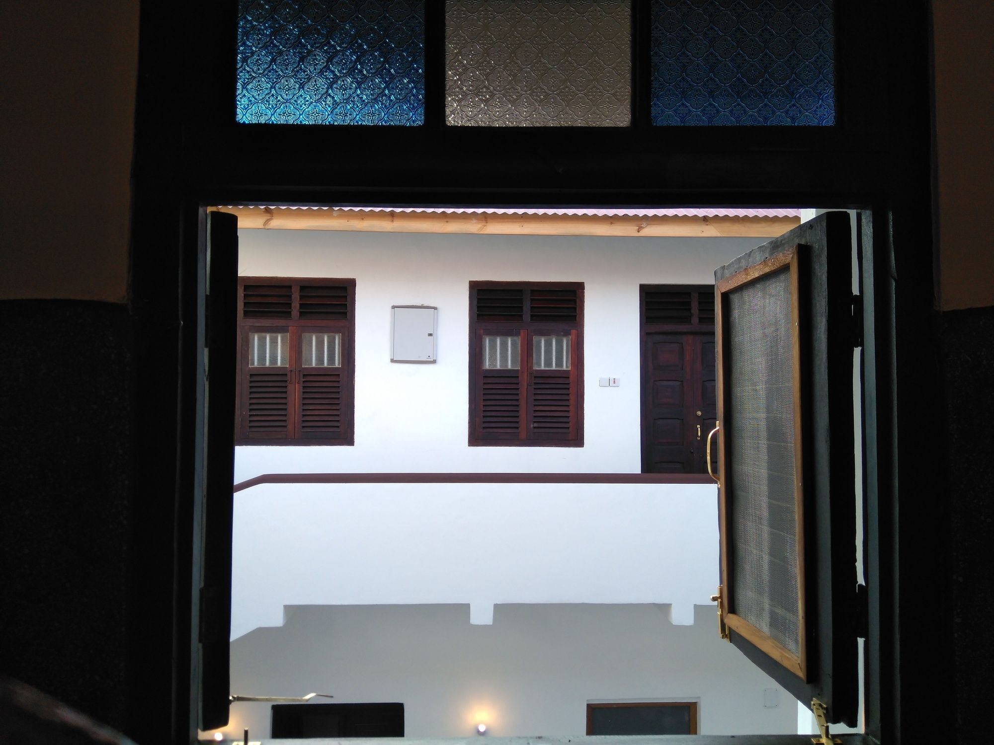 Zlife Stone Town Hostel Zanzibar ภายนอก รูปภาพ
